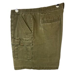 Columbia (Lot of 2) Green and Beige Cargo Shorts Men’s XXL